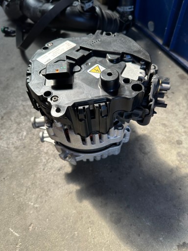 P1T1-11238-AAC - Ford focus mk4 lift 1.0 гібридний генератор p1t1-11238