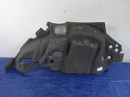 A2476822400 - Звукоизоляция правого багажника MERCEDES W247