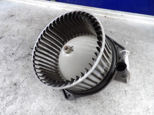 Mitsubishi Lancer VII VENTOLA di riscaldamento 502726-1040 894000-0180