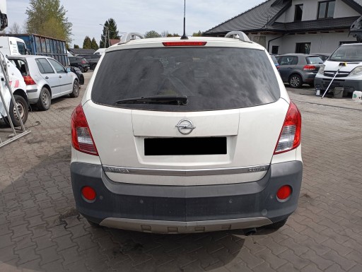 OPEL ANTARA L07 LIFT lökhárító far hátsó PDC