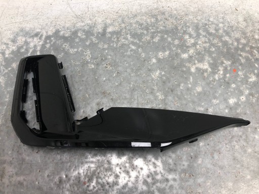 grid of a bumper right front S-LINE AUDI Q6 E-TRON 85H807968