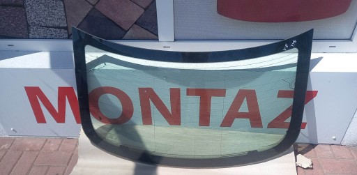 ЗАДНЕЕ СТЕКЛО JAGUAR XE 2016, ОЧЕНЬ ХОРОШЕЕ СОСТОЯНИЕ