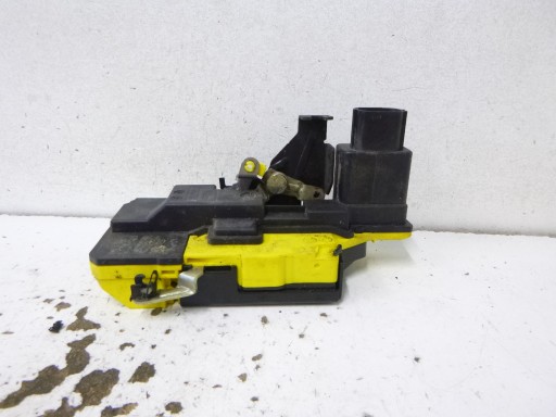 lock door rear right Volvo V70 II S60 XC70 6 PIN Valeo 2007