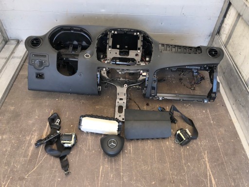 MERCEDES VITO W447 приборная панель ремни подушка безопасности