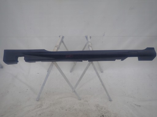 FORD FIESTA VII MK7 ST LIFT 12- threshold right moulding