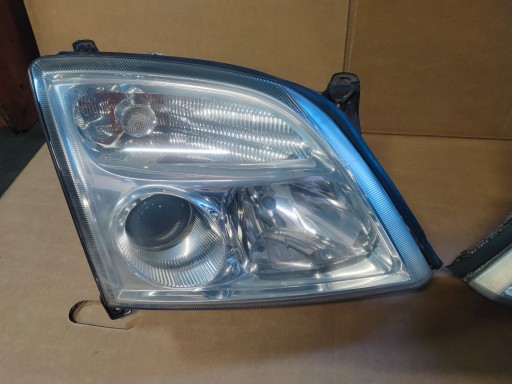 OPEL SIGNUM VECTRA C light lights front front HELLA XENON KOMPLET nice