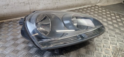 light right front VW GOLF V 2003r 0301212202