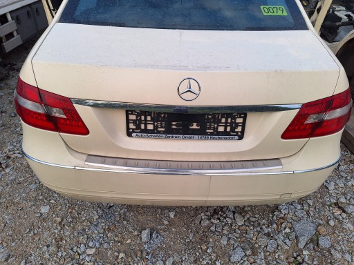 БАМПЕР КАПОТ ЛАМПА РЕМЕНЬ ЗАДНИЙ ЗАДНИЙ MERCEDES E W212 СЕДАН 623