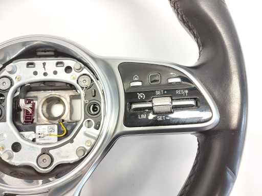MERCEDES W213 E300de Kombi lenkrad multimedialna leder A0050071599