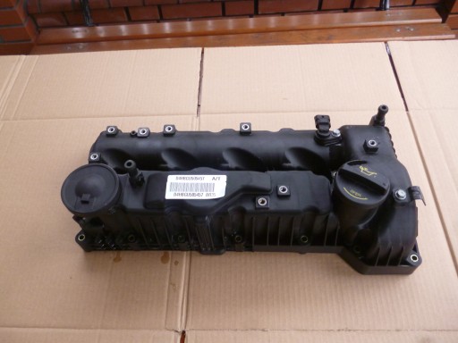 Крышка двигателя 22410-2f600 Hyundai Kia 2.2 CRDI