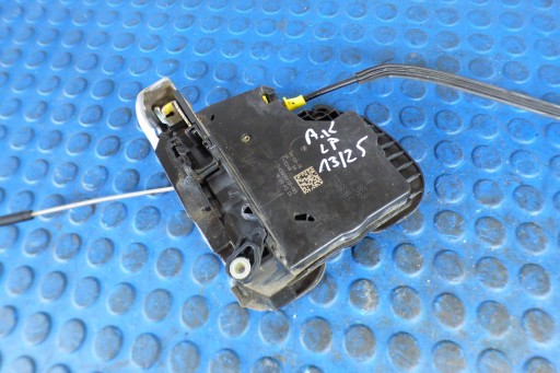 lock door left front 13597528 AM2 EUROPA Opel Astra K V
