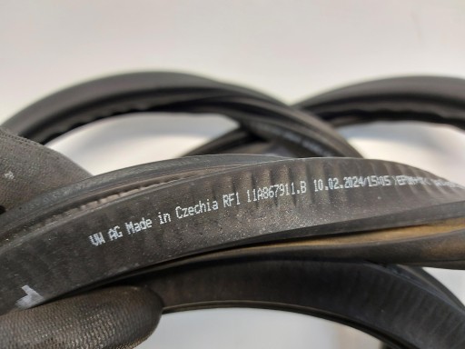 Audi Q4 89A 45 E-TRON , SUV, 2023 gasket left front 11A867911
