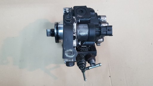 22100-33040 - TOYOTA AURIS YARIS COROLLA 1.4 ТНВД