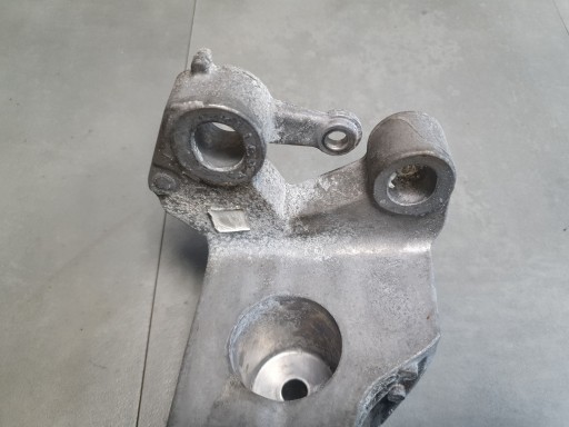Audi SQ6 e-tron supporto motore staffa fissaggio 85E199603C