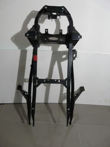 4651 7716872 - Рама задня BMW K73 F 800R F 800 R F800R