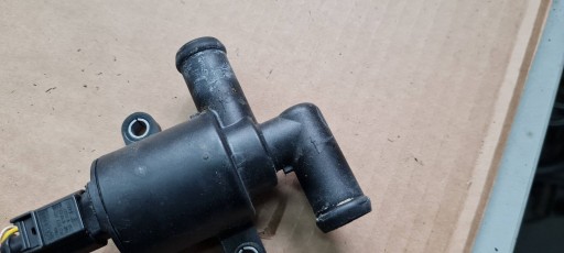 Q5 8R LIFT Sensor ELEKTROMAGNETYCZNY 4H0121671B A4 B8 A5 A6 C7 4G