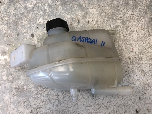 réservoir eau NISSAN QASHQAI II