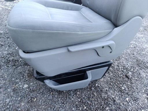 VW T5 LIFT seat front POJEDYNCZY left driver´s/ KIEROWCA