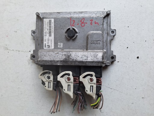 computer control unit of the engine PEUGEOT 9811545080 VALEO V46.11