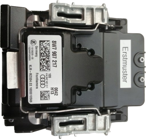 8W7 907 - Камера ассистента движения по полосе audi 8w7907217