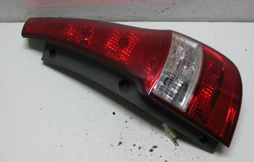 HYUNDAI I30 KOMBI 12R Licht rechts heck 92402-2R1