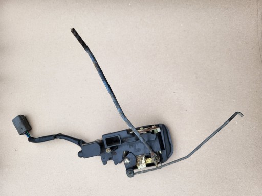 lock door left front MAZDA 626 IV 2PIN OE EU 152800-7001