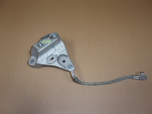 9824322080 - ЛАПА КОРОБКИ PEUGEOT 208 II CORSA F 19-9824322080
