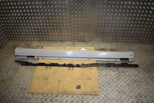 IDEALNA moulding threshold right SZYNY KPL. PORSCHE MACAN SPORT design M9A 1