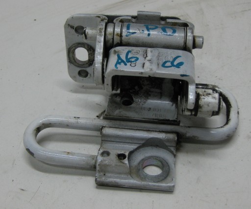 AUDI A6 C6 LIFT KOMBI hinge door left front 8E0831411E