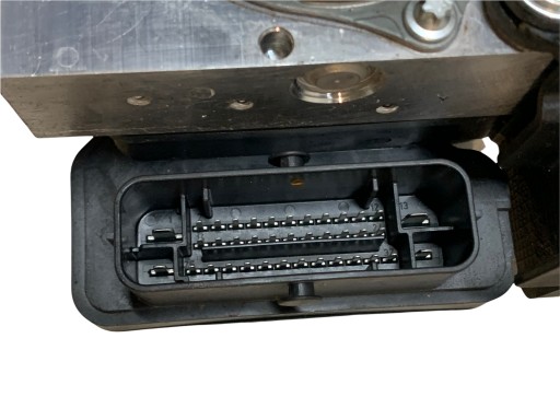 pump control unit ABS 39084530 BDP OPEL CORSA E
