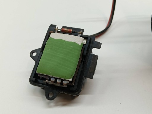 heating air conditioning devices resistor, rheostat, regulator EU VW Volkswagen Transporter IV (1990-2003) T4