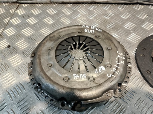Embrayage Disque + de pression AUDI A4 B5 1.8 B 125 KM