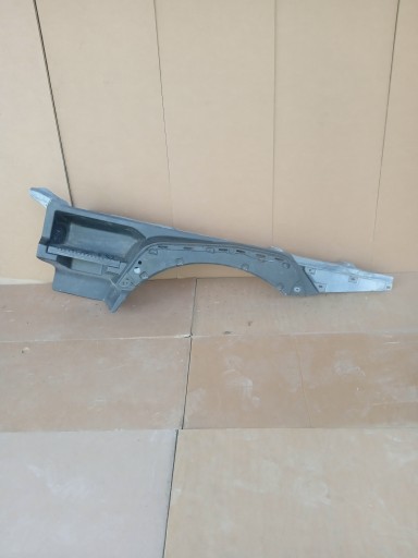 STEP STEP RENAULT GAMME T, ЛЕВАЯ СТРАНИЦА. ЛЕВЫЙ