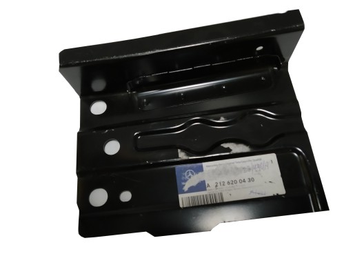 A2126200430 - Оригинальный кронштейн колесной арки PP MERCEDES E W212