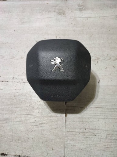Peugeot 2008 II 2020 airbag powietrzna airbag volante