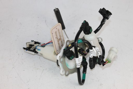 RC390 27 - KTM RC 390 125 18 + ТОПЛИВНЫЙ НАСОС