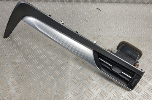 T27 55435 - декоративная накладка для TOYOTA AVENSIS T29