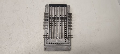 amplifier Audi A4 B7 Cabrio 2,0 TDI