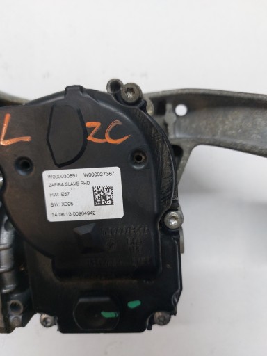 Motor Wischer vorne links OPEL ZAFIRA C III W000027367