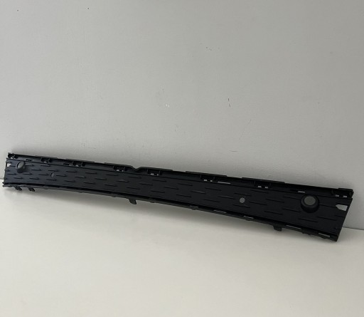 MERCEDES W167 GLE AMG grid of a bumper central A1678852610