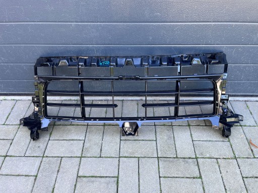 PORSCHE CAYENNE 9Y0 lower grid of a bumper front of the front 9Y0807683T