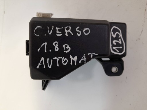 Toyota Corolla Verso 1,8 AR10 compartment przekaznikow (125)