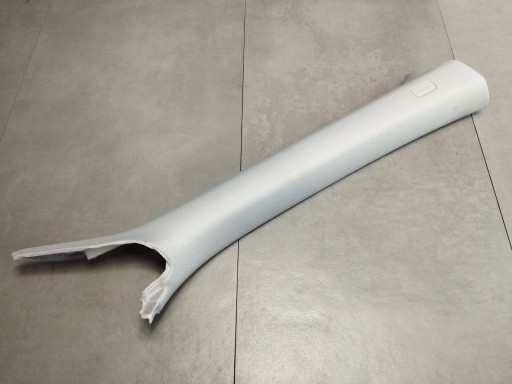 Audi A5 Sportback 8TA Blende Abdeckung slupka A rechts 8T8867234