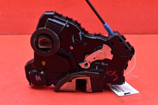 lock door left front front EU TOYOTA AURIS 2 II 5D HB 12-15