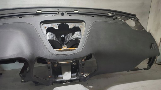 Jeep Cherokee 2015 armatura konzola