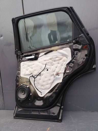 NISSAN QASHQAI J12 door rear part right complete DEMONTAZ