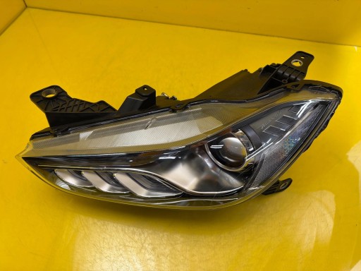 light left Maserati Ghibli M157 13-17 Bi-Xenon positioning 06701062640