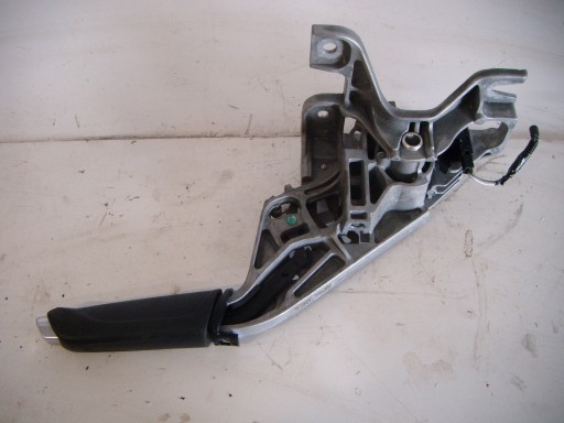 FOCUS MK3 10-18 РЫЧАГ РУЧНОГО ТОРМОЗА