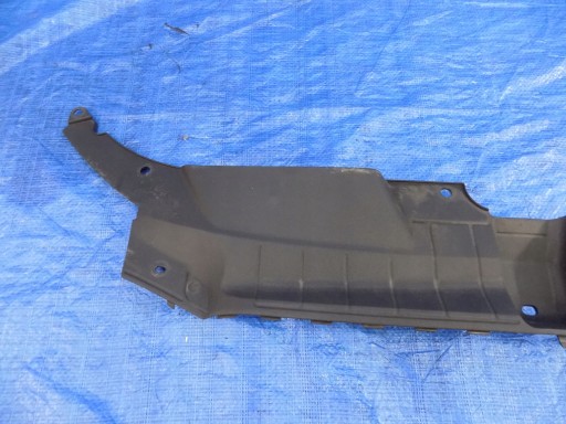 cover supports of the front AUDI Q5 8R 2,0TDI