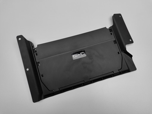 95B863565E - Корпус крышка батареи 95b863365e Macan